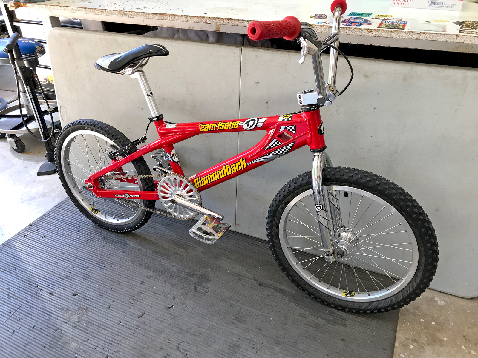 Diamondback bmx online red