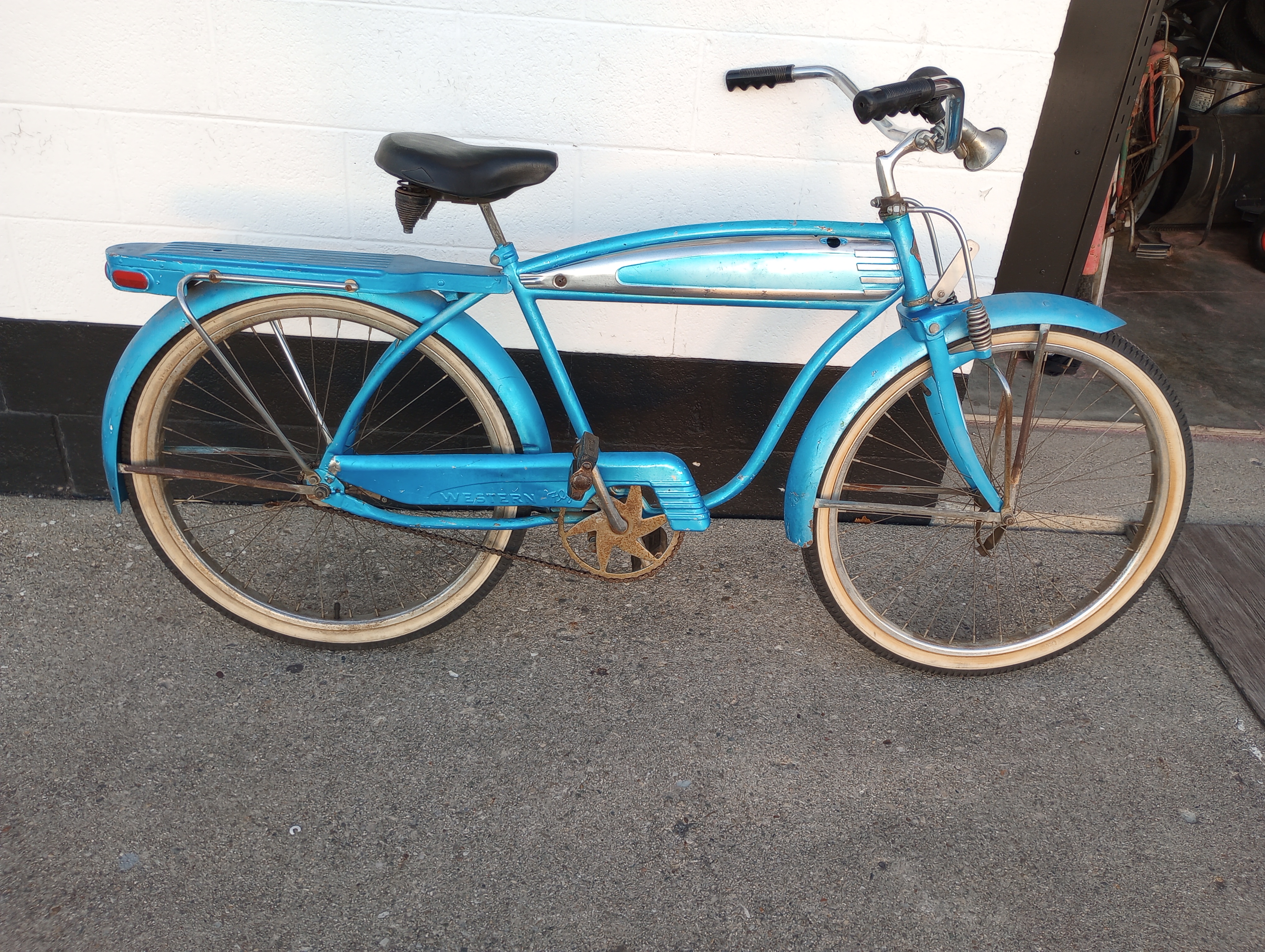 Vintage western deals flyer bicycle